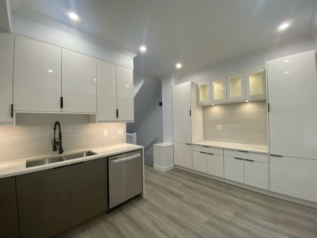 Port Moody 2 Bedroom Townhome